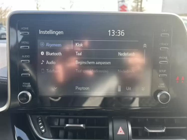 Foto van Toyota C-HR