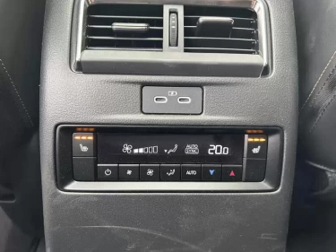 Foto van Mazda CX-80