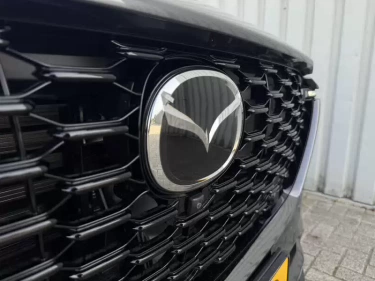 Foto van Mazda CX-60