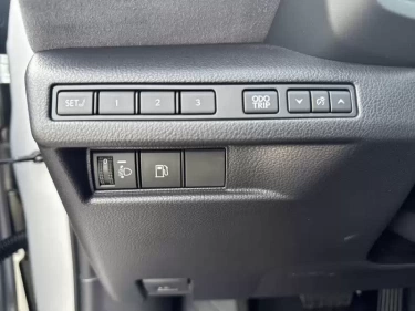 Foto van Lexus LBX