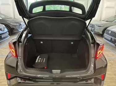 Foto van Toyota C-HR