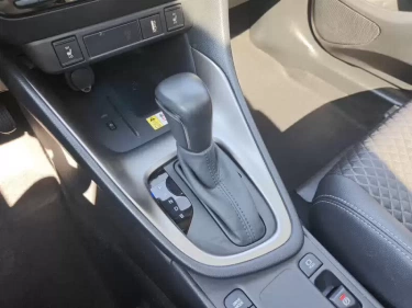 Foto van Mazda 2 Hybrid