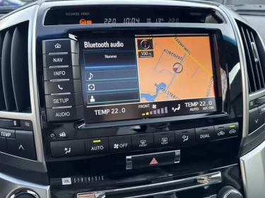 Foto van Toyota Land Cruiser V8