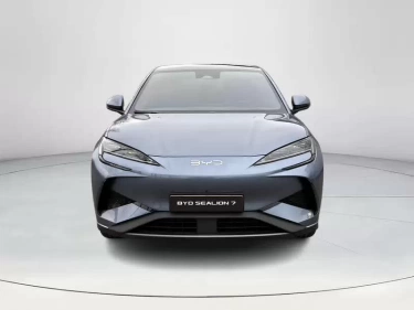 Foto van BYD SEALION 7