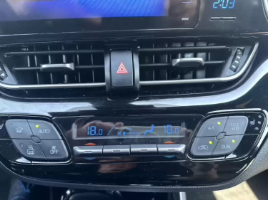 Foto van Toyota C-HR