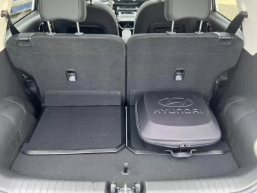 Foto van Hyundai INSTER