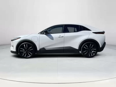 Foto van Toyota C-HR+