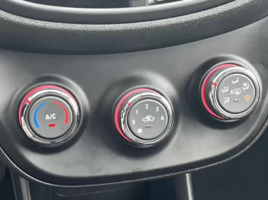 Foto van Opel KARL