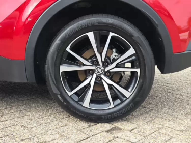 Foto van Toyota C-HR