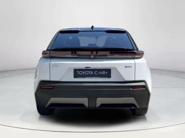 Foto van Toyota C-HR+