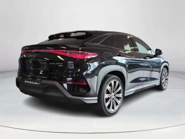 Foto van BYD SEALION 7