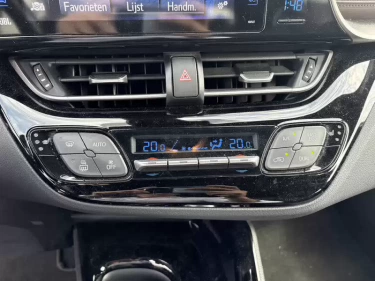 Foto van Toyota C-HR