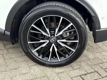 Foto van Toyota C-HR