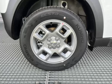 Foto van Hyundai INSTER