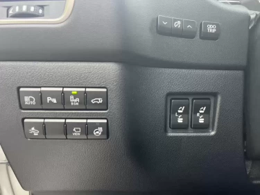 Foto van Lexus NX
