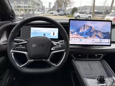 Foto van BYD SEALION 7