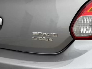 Foto van Mitsubishi Space Star