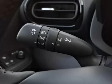 Foto van Mazda 2 Hybrid