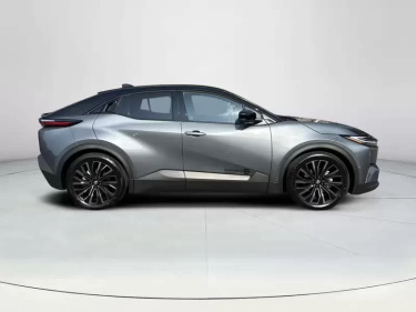 Foto van Toyota C-HR+