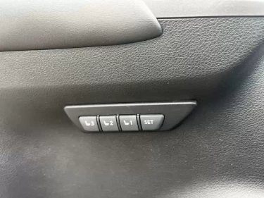Foto van Lexus NX