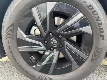 Foto van Toyota C-HR+