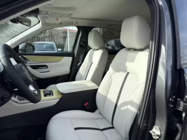 Foto van Mazda CX-60