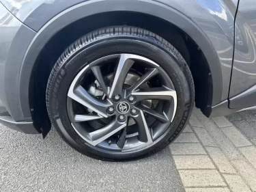 Foto van Toyota C-HR
