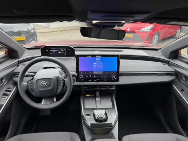 Foto van Toyota C-HR+
