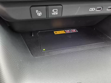 Foto van Lexus RZ