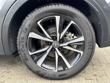 Foto van Toyota C-HR