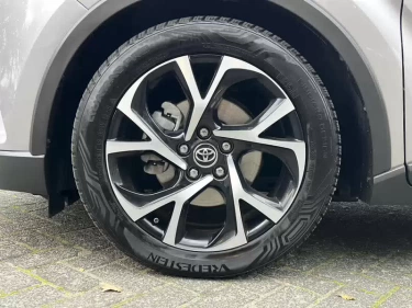 Foto van Toyota C-HR