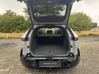 Foto van Mazda CX-6e