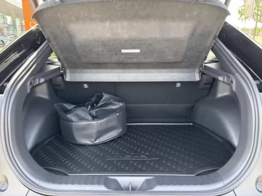 Foto van Toyota C-HR+