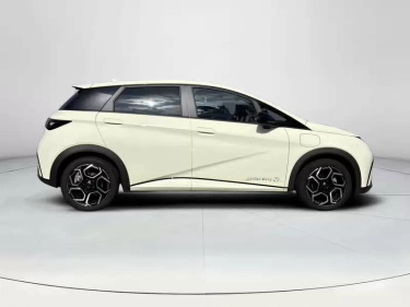 Foto van BYD DOLPHIN