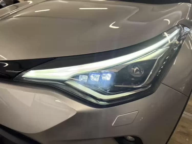 Foto van Toyota C-HR