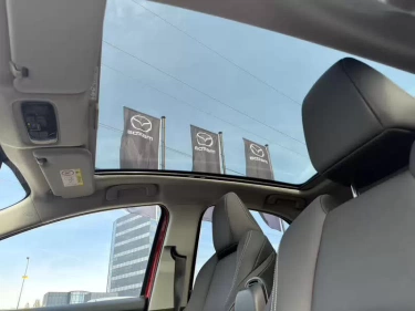 Foto van Mazda 2 Hybrid