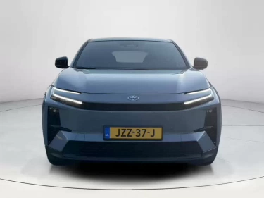 Foto van Toyota C-HR+