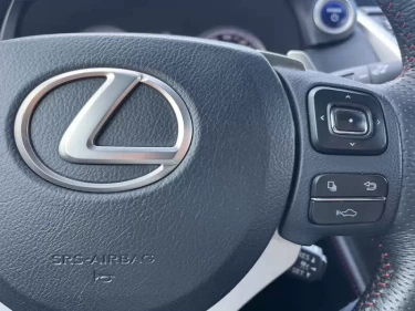 Foto van Lexus NX