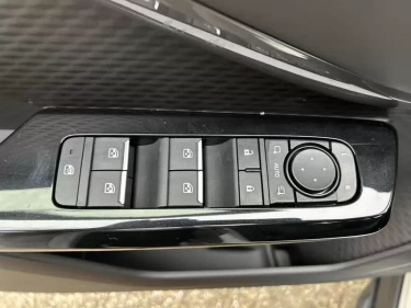 Foto van Suzuki e VITARA