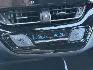 Foto van Toyota C-HR