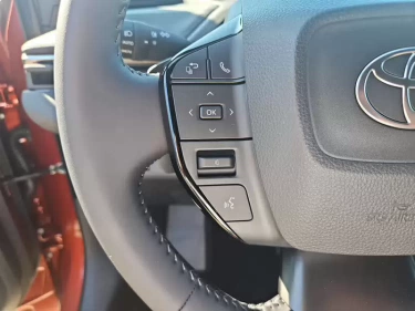 Foto van Toyota C-HR+