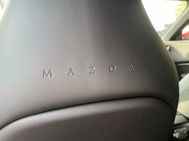 Foto van Mazda CX-6e