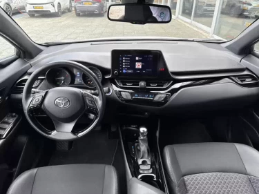 Foto van Toyota C-HR