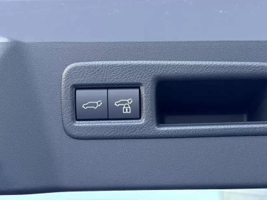 Foto van Toyota C-HR+