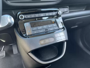 Foto van Hyundai INSTER