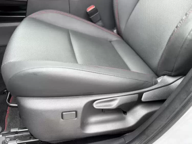 Foto van Lexus LBX