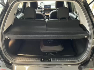 Foto van Hyundai INSTER