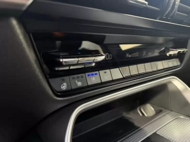 Foto van Mazda CX-60