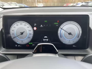 Foto van Hyundai INSTER