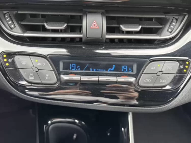 Foto van Toyota C-HR